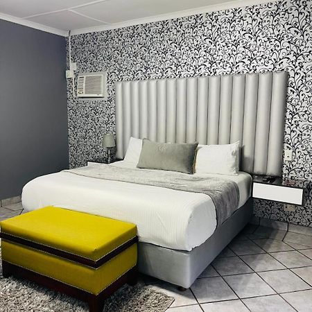 Pari Guest House Middelburg  Dış mekan fotoğraf